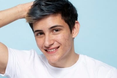 men face skin glowing with vitawave vitamic c serum